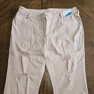 NWT Boutique Skinny Crop Jeans